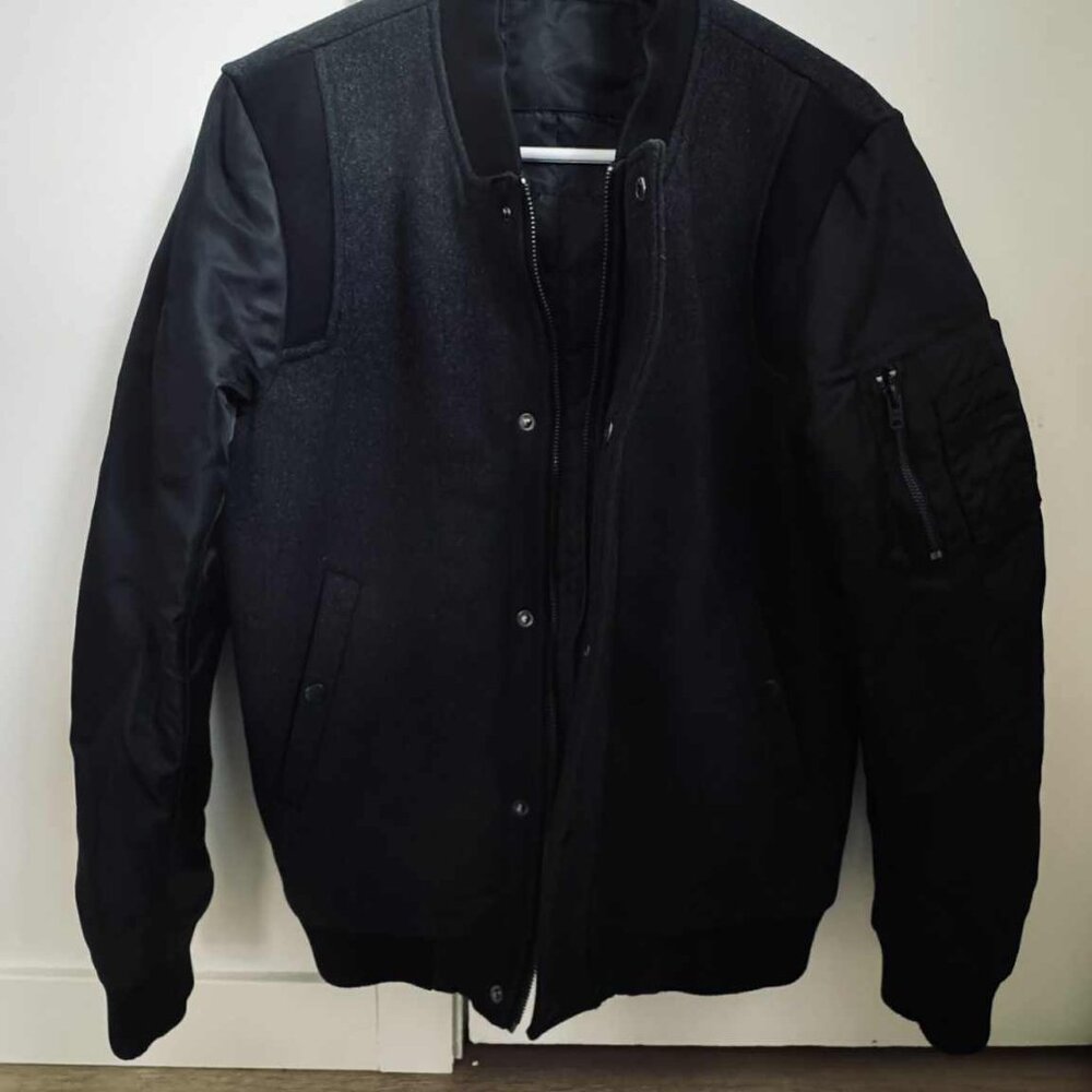 Jack and Jones Black Bomber Sz Small